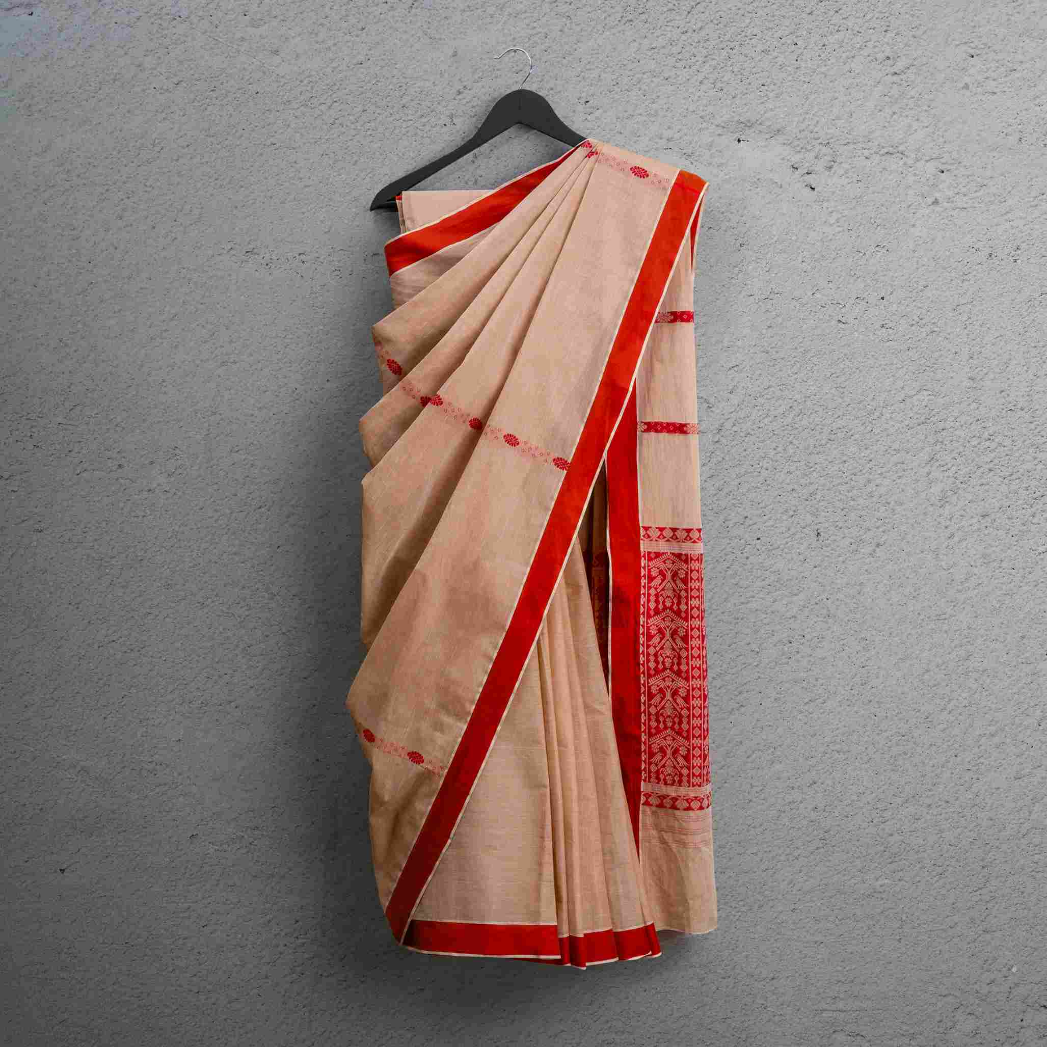 Cotton Saree – Beige Bloom
